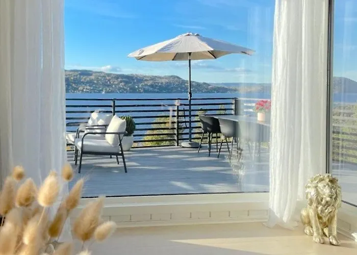 Charming Summer By The Oslofjord